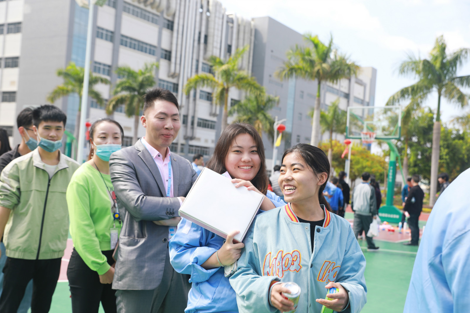 就地過年，年味不減—我在勝宏挺好的